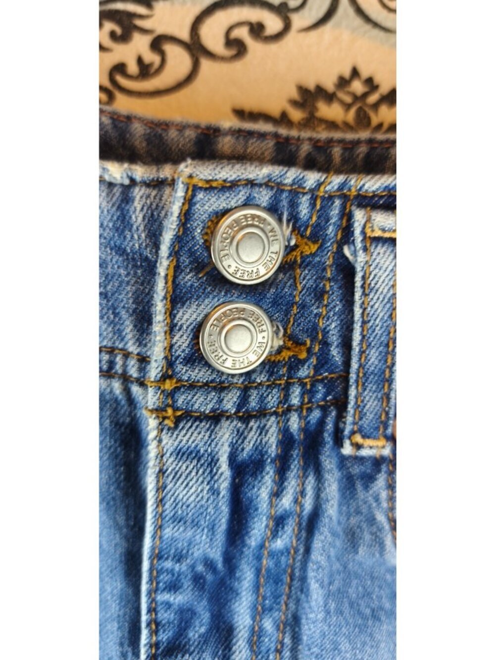 Free People We The Free Astor High Rise Straight Jeans Size 25 Medium Wash Blue - Picture 2 of 12